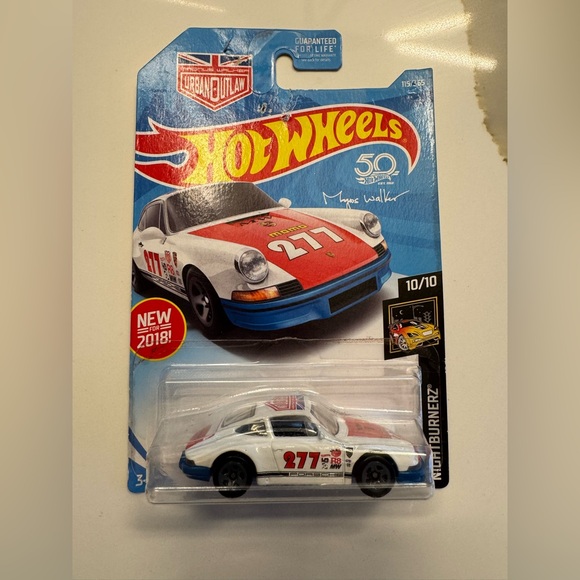 Other - 🏎️ Hot Wheels Magnus Walker Porsche 911 Urban Outlaw 277 White